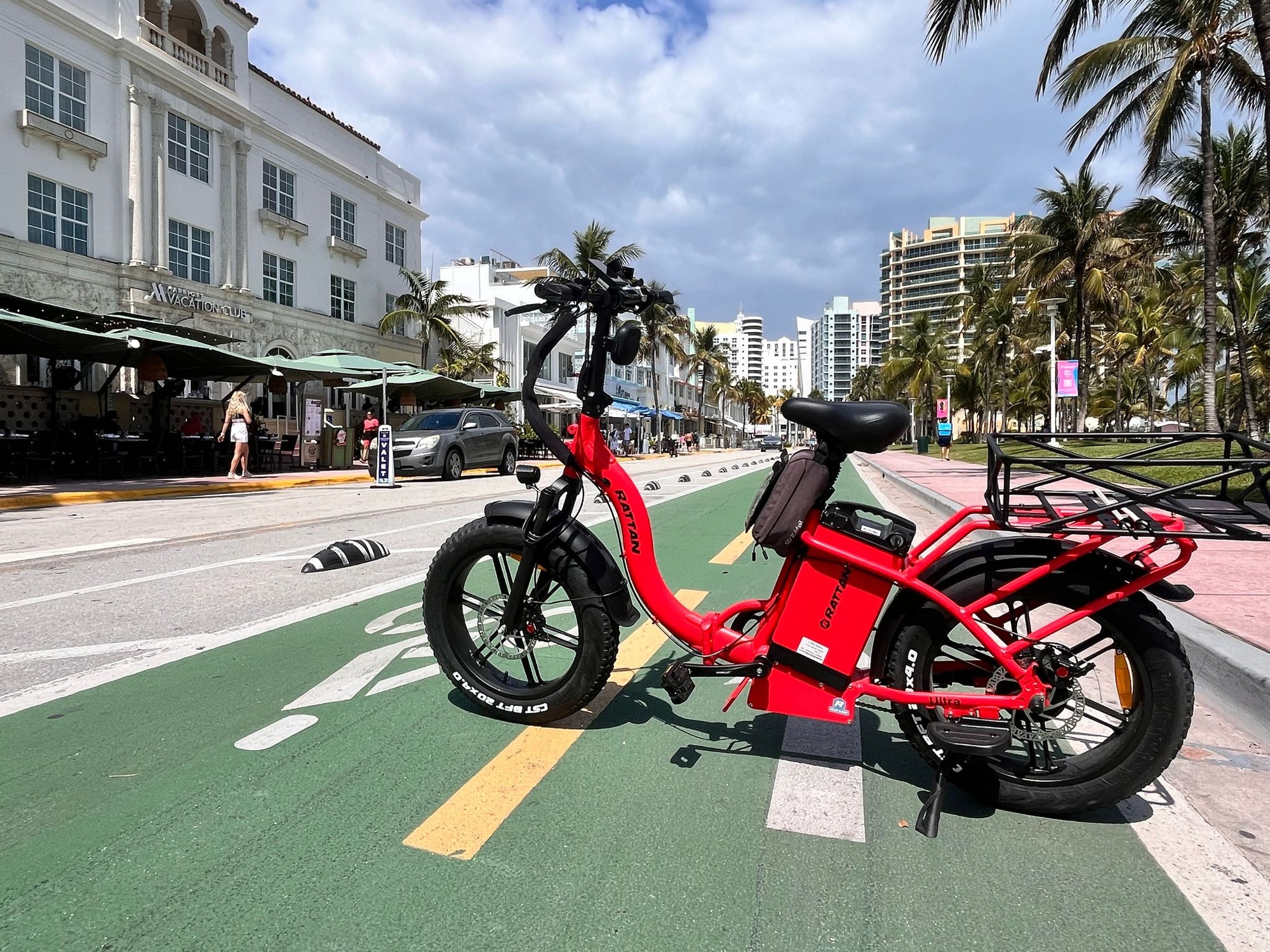 Long-Range E-Bikes: What to Look for When You Want Maximum Distance